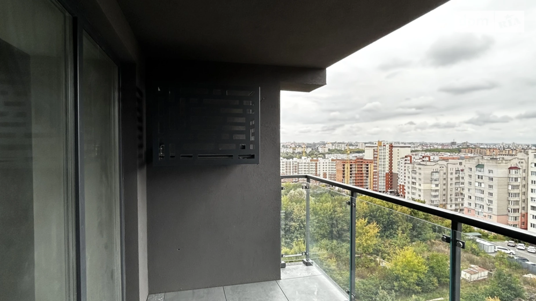 Продается 4-комнатная квартира 136 кв. м в Хмельницком, просп. Мира, 96 - фото 3