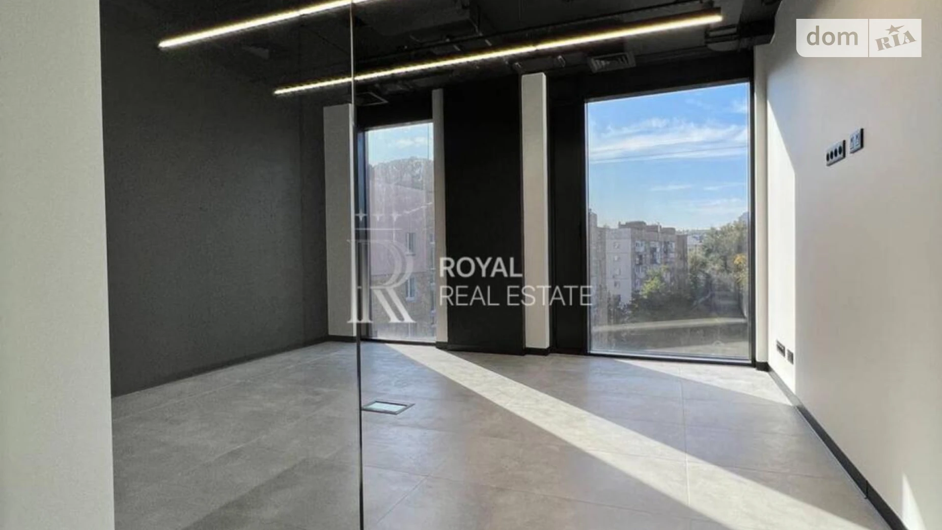 Сдается в аренду офис 309 кв. м в бизнес-центре, цена: 7107 $ - фото 4