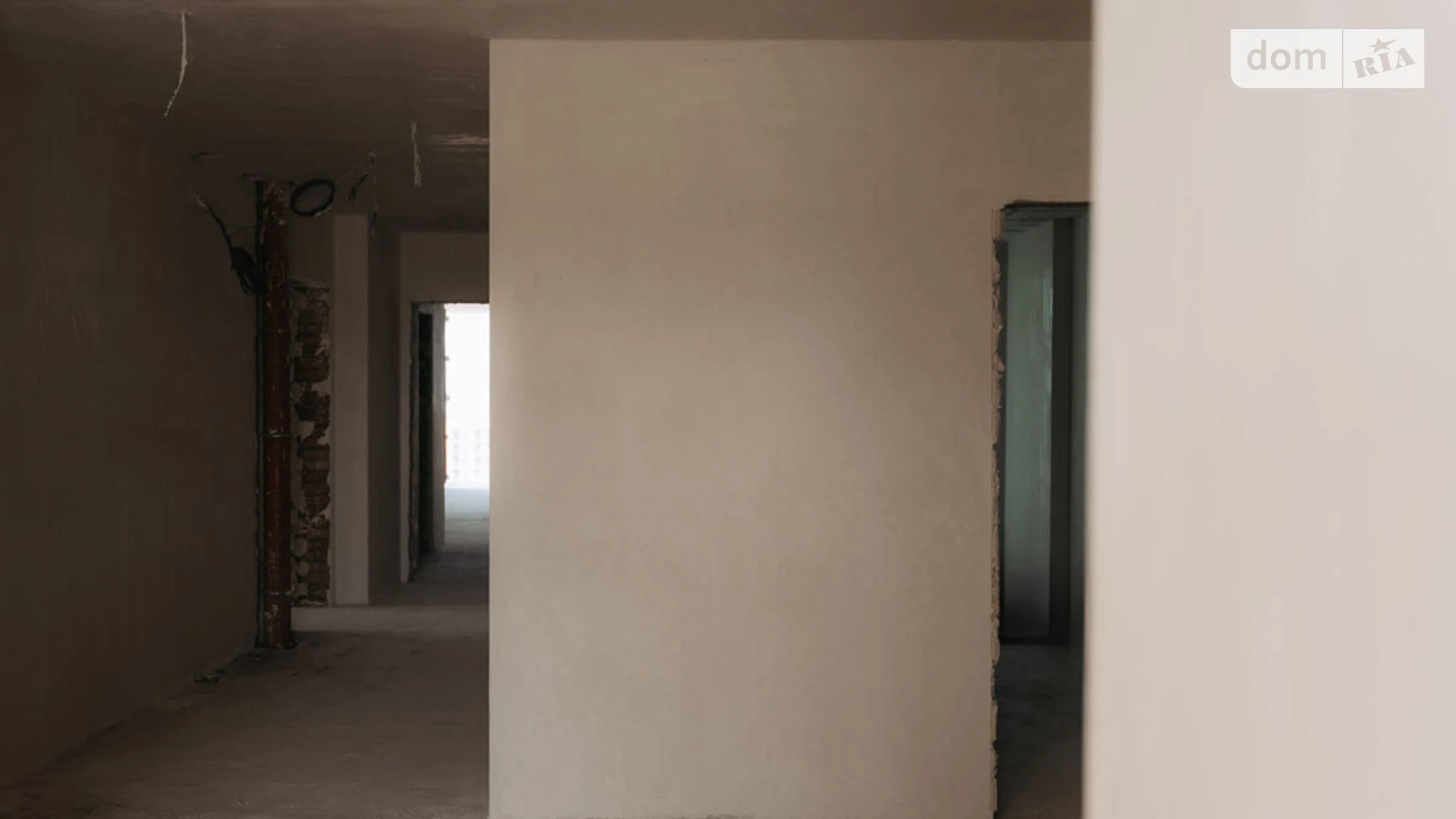 Продается 2-комнатная квартира 60.39 кв. м в Черновцах, ул. Олексы Алмазова(Кутузова), 4 - фото 3