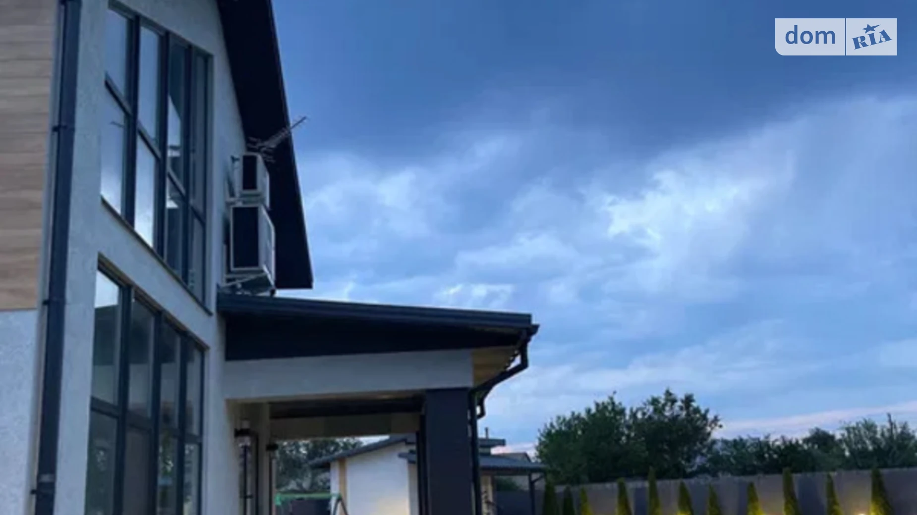 Продается дом на 2 этажа 147 кв. м с бассейном, цена: 320000 $ - фото 5