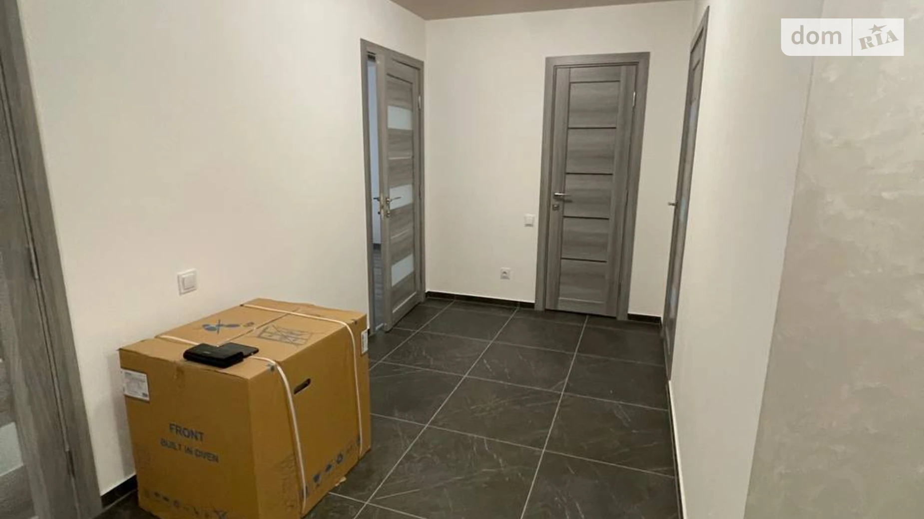 3-комнатная квартира 85 кв. м в Тернополе, ул. Микулинецкая - фото 3