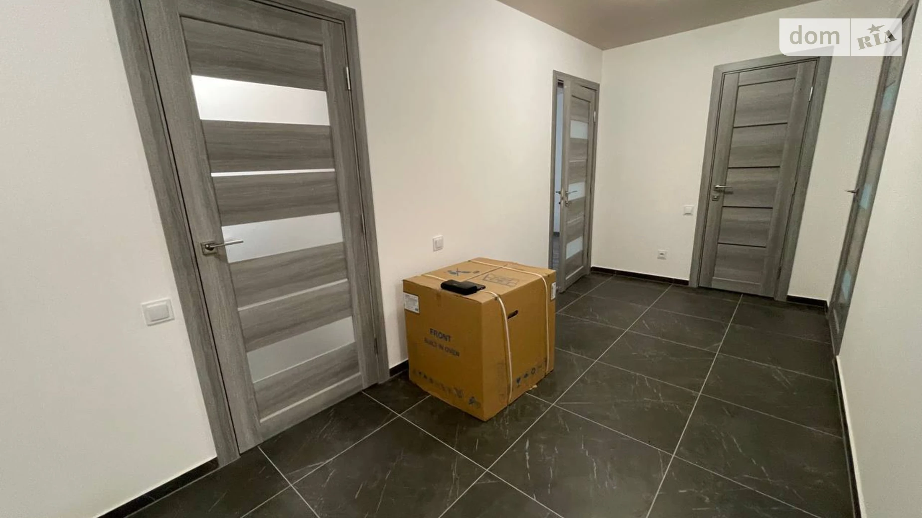 3-комнатная квартира 85 кв. м в Тернополе, ул. Микулинецкая - фото 2