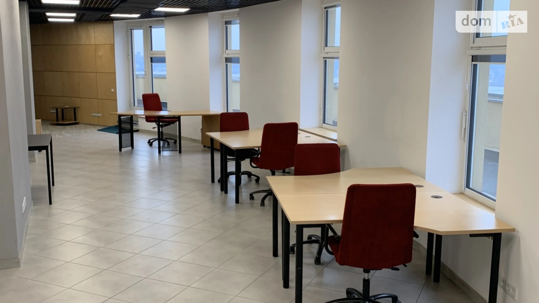 Сдается в аренду офис 90 кв. м в бизнес-центре, цена: 35000 грн - фото 2