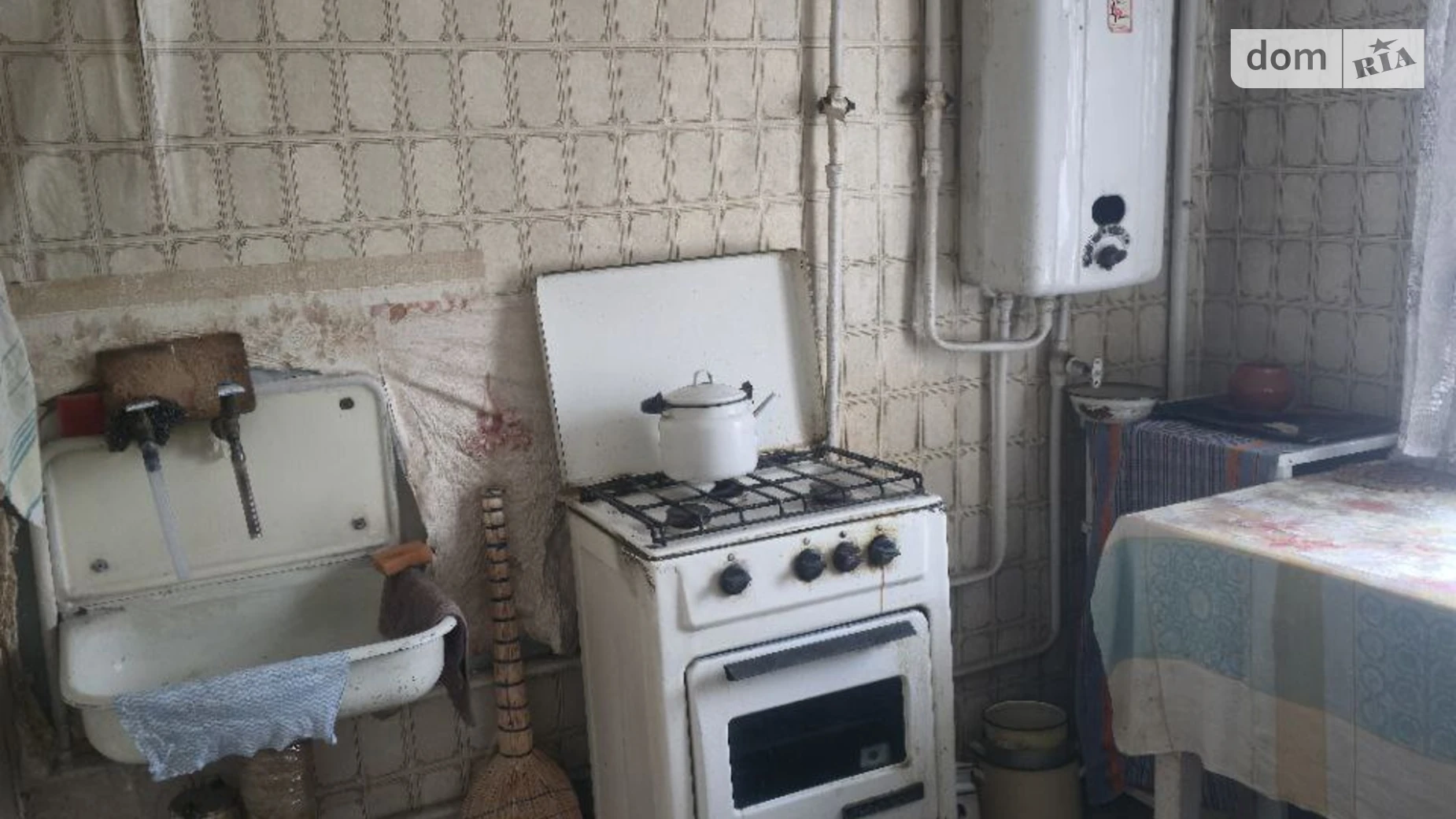 1-комнатная квартира 36 кв. м в Луцке, ул. Шухевича генерала, 6 - фото 3