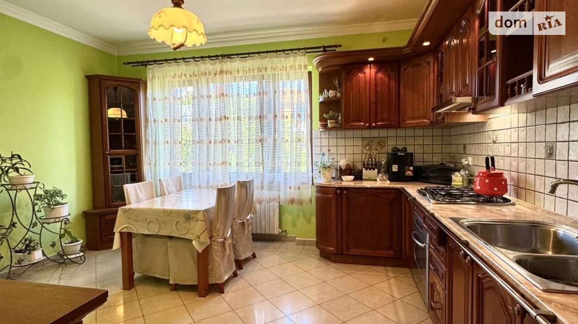 Продается дом на 2 этажа 305.6 кв. м с беседкой, цена: 420000 $ - фото 2