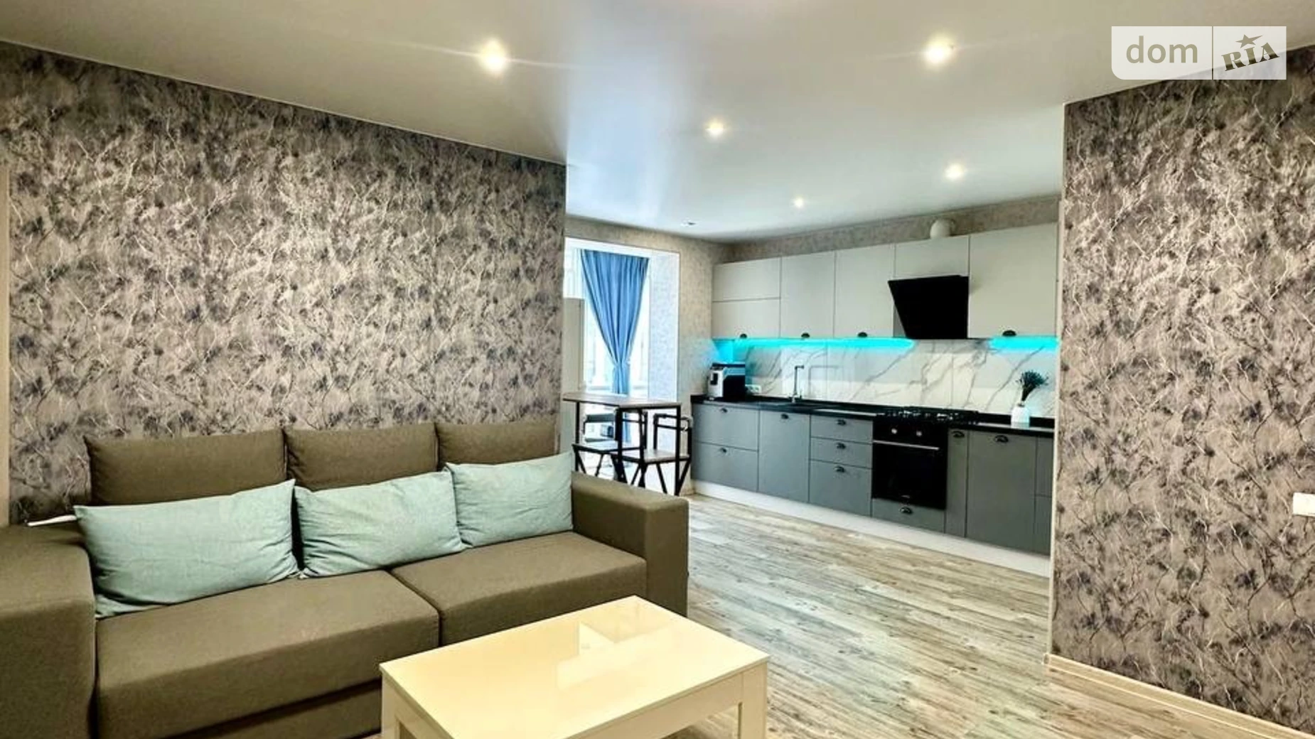 Продается 1-комнатная квартира 60.3 кв. м в Днепре, ул. Набережная Победы, 44Л - фото 2