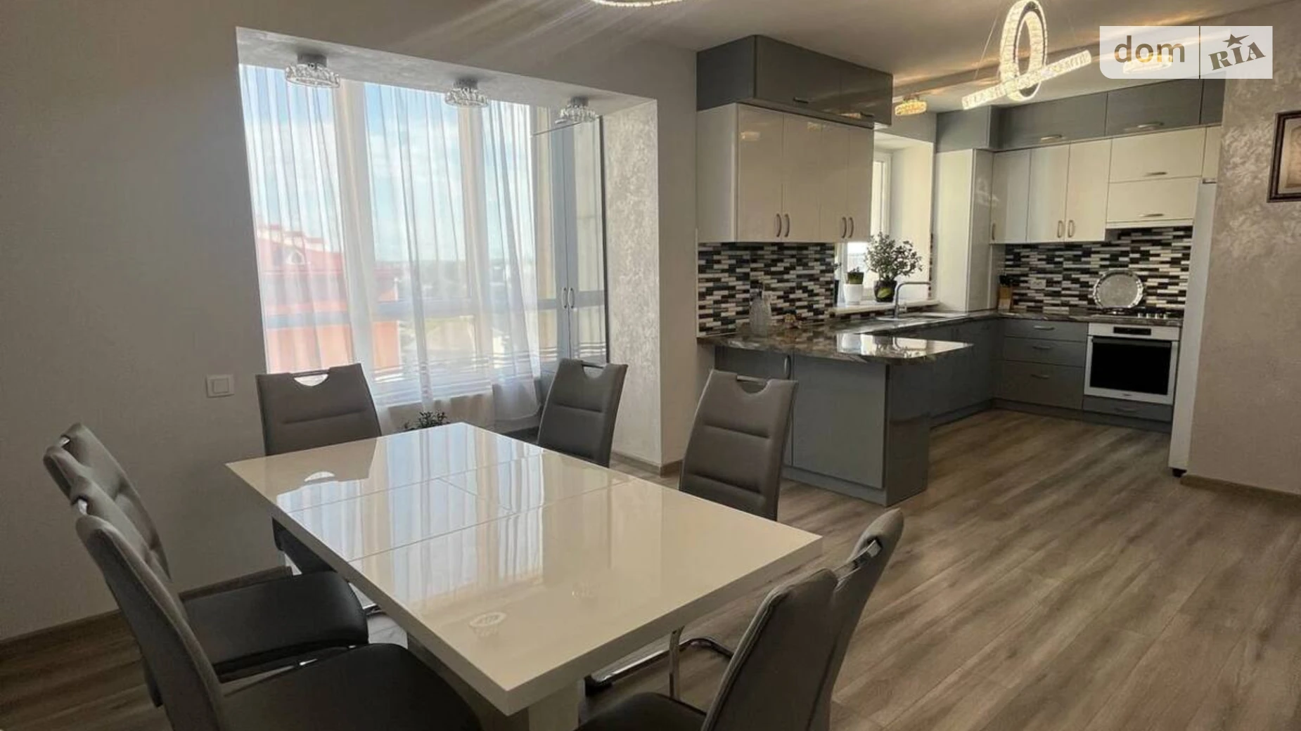 Продается 3-комнатная квартира 88.3 кв. м в Ивано-Франковске, ул. Независимости (Горького) - фото 4