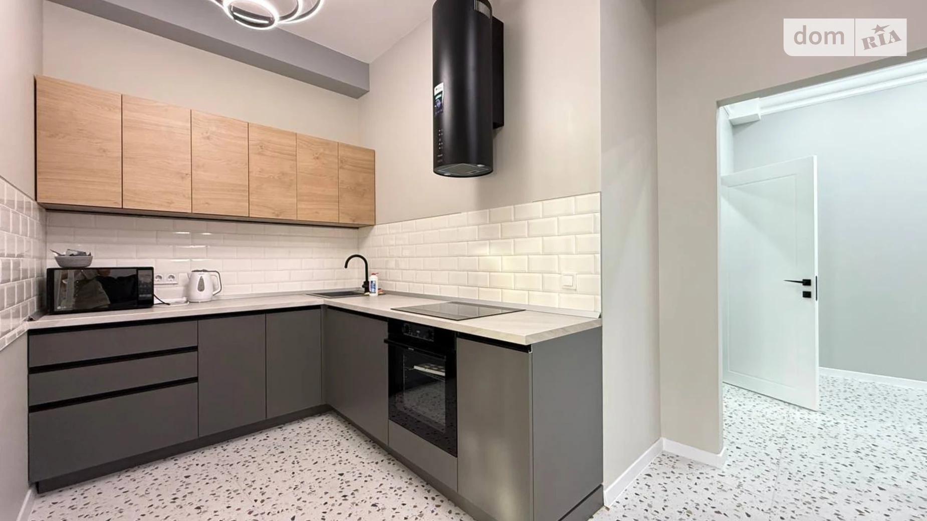 Сдается в аренду 2-комнатная квартира 100 кв. м в Одессе, плато Аркадийское(Гагаринское), 5/3 - фото 2