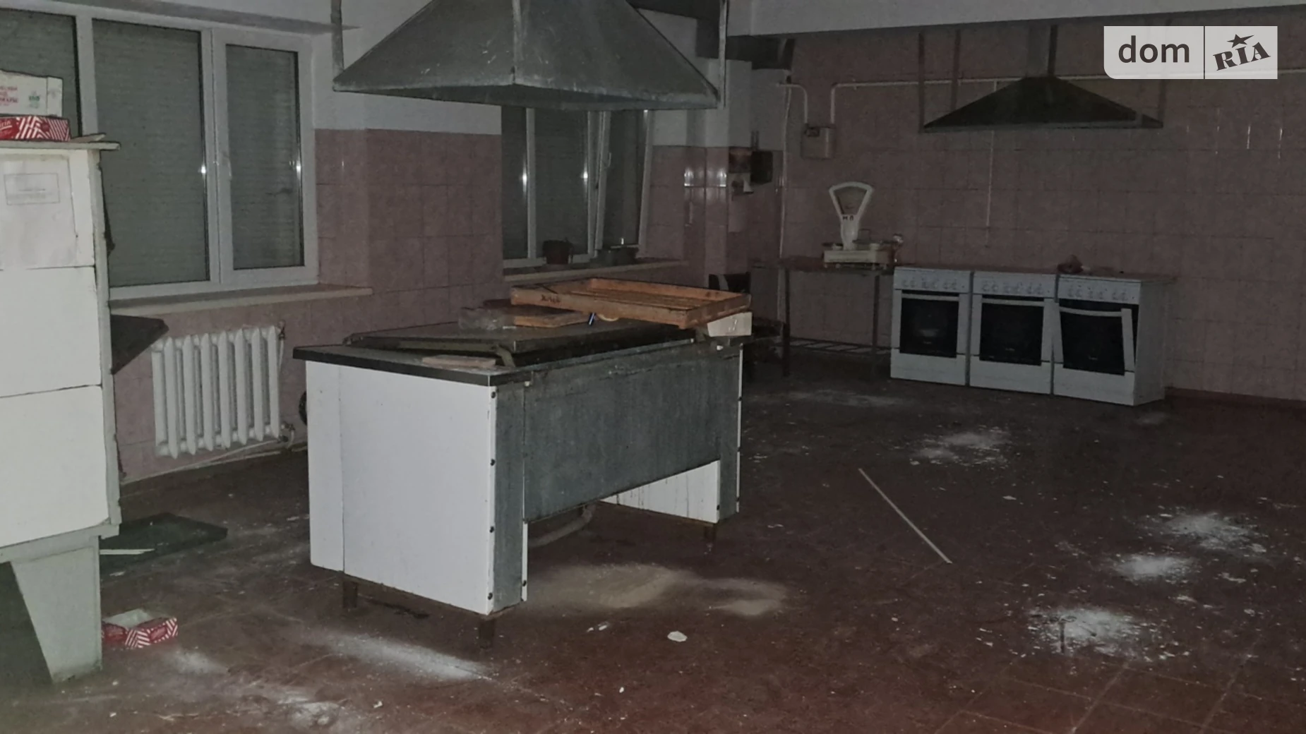 Продается помещения свободного назначения 713.7 кв. м в 1-этажном здании, цена: 6000000 грн - фото 5