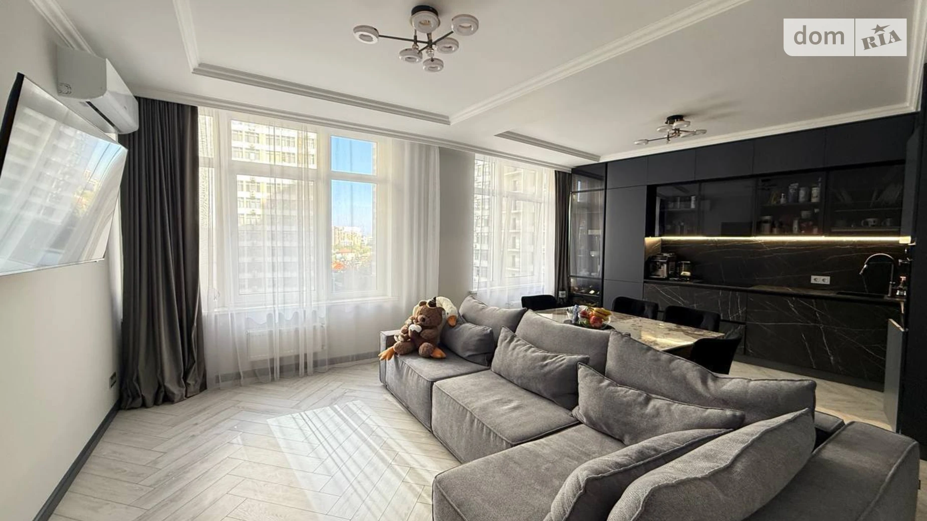 Сдается в аренду 3-комнатная квартира в Одессе, ул. Валерия Самофалова, 16А/2 - фото 2