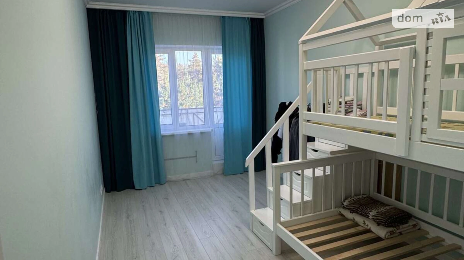 Продается 2-комнатная квартира 65 кв. м в Безлюдовке, ул. Победы - фото 3