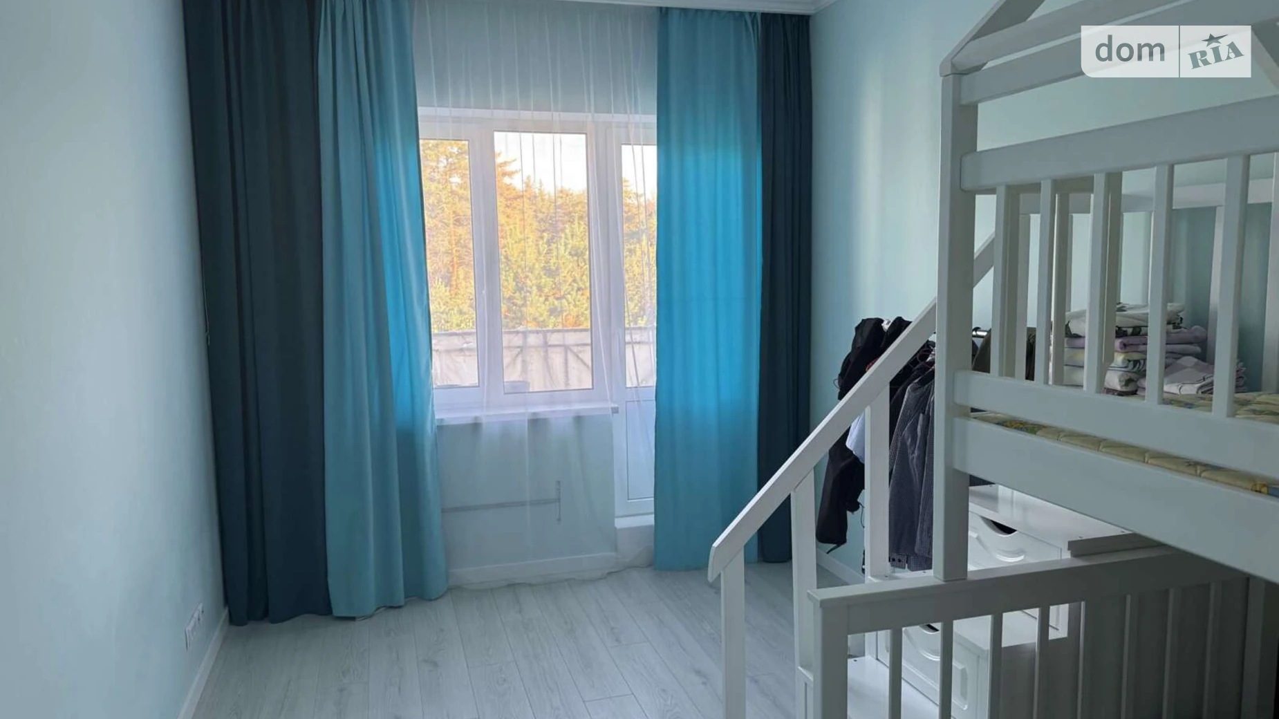 Продается 2-комнатная квартира 65 кв. м в Безлюдовке, ул. Победы - фото 2