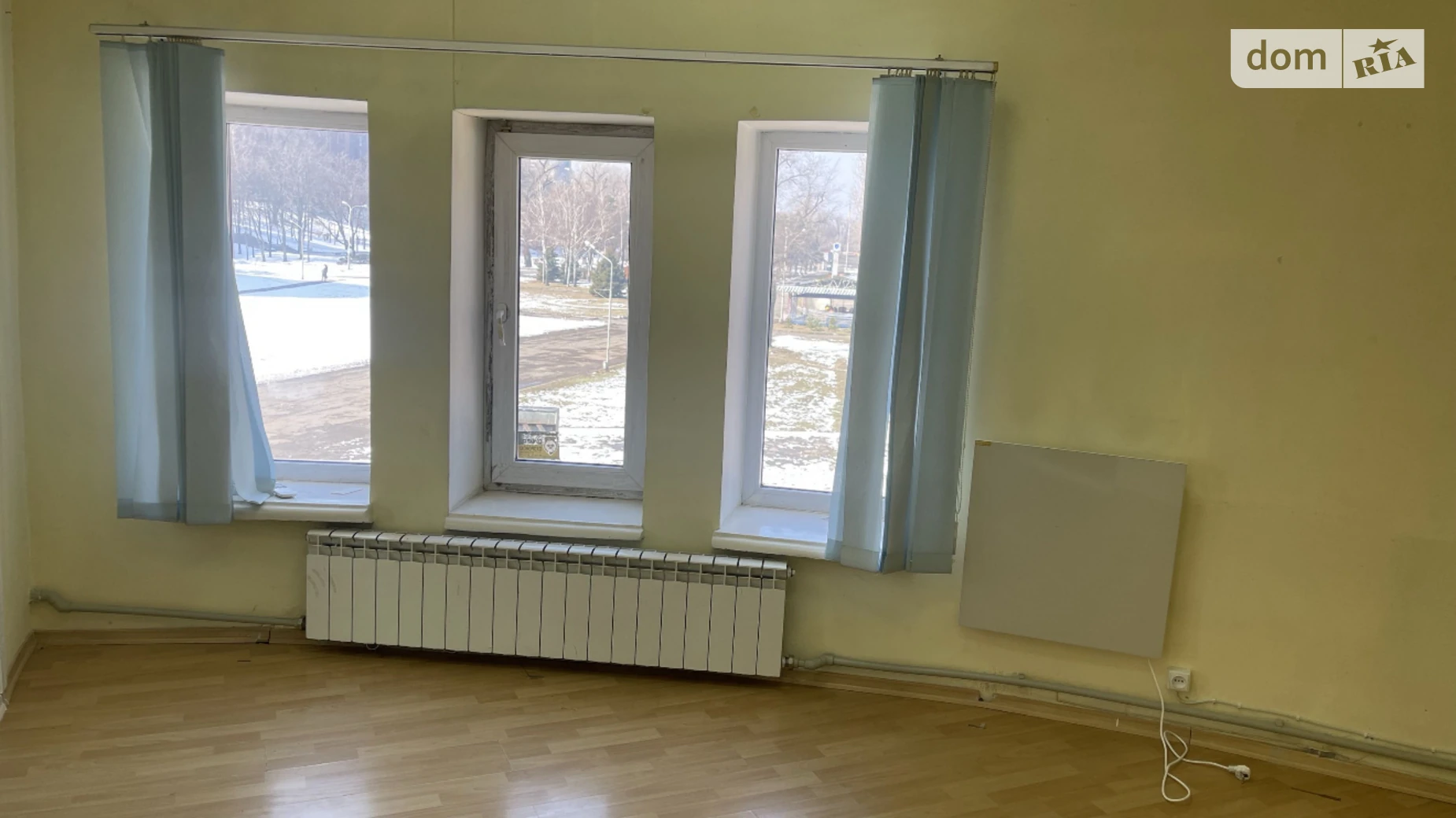 Продается офис 176.4 кв. м в бизнес-центре, цена: 145000 $ - фото 3