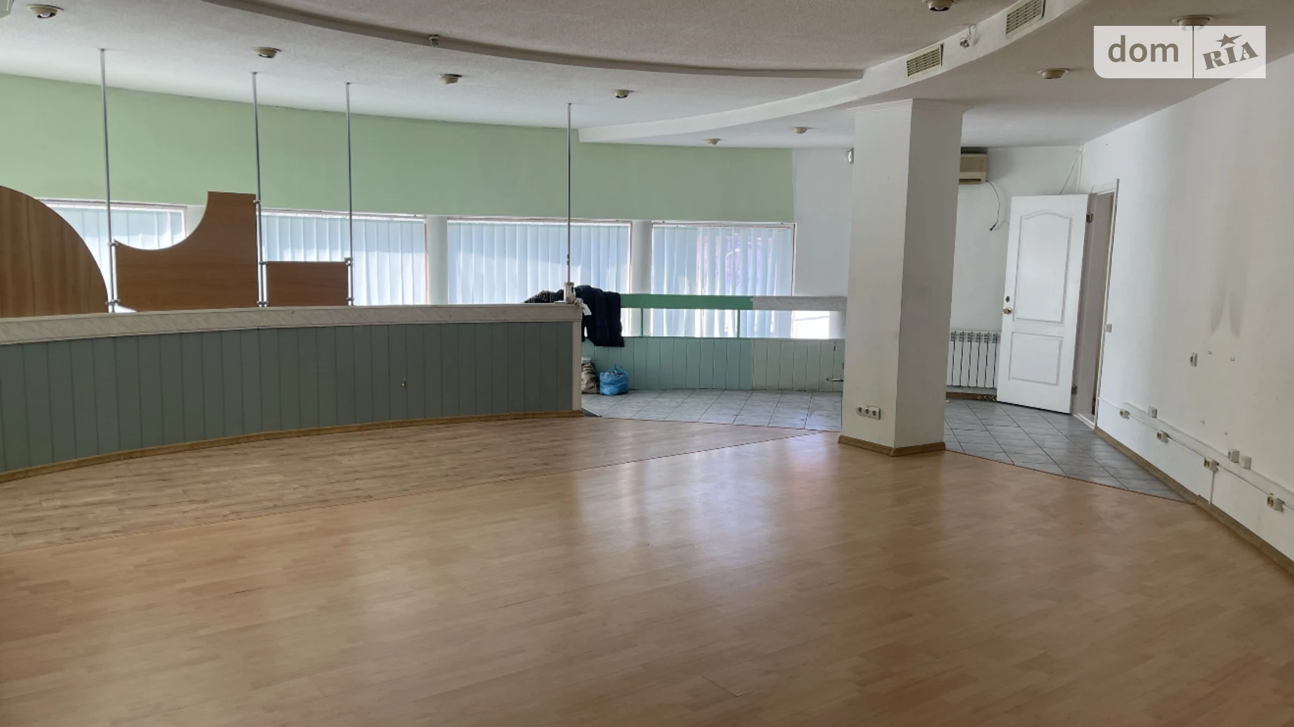 Продается офис 176.4 кв. м в бизнес-центре, цена: 145000 $ - фото 4