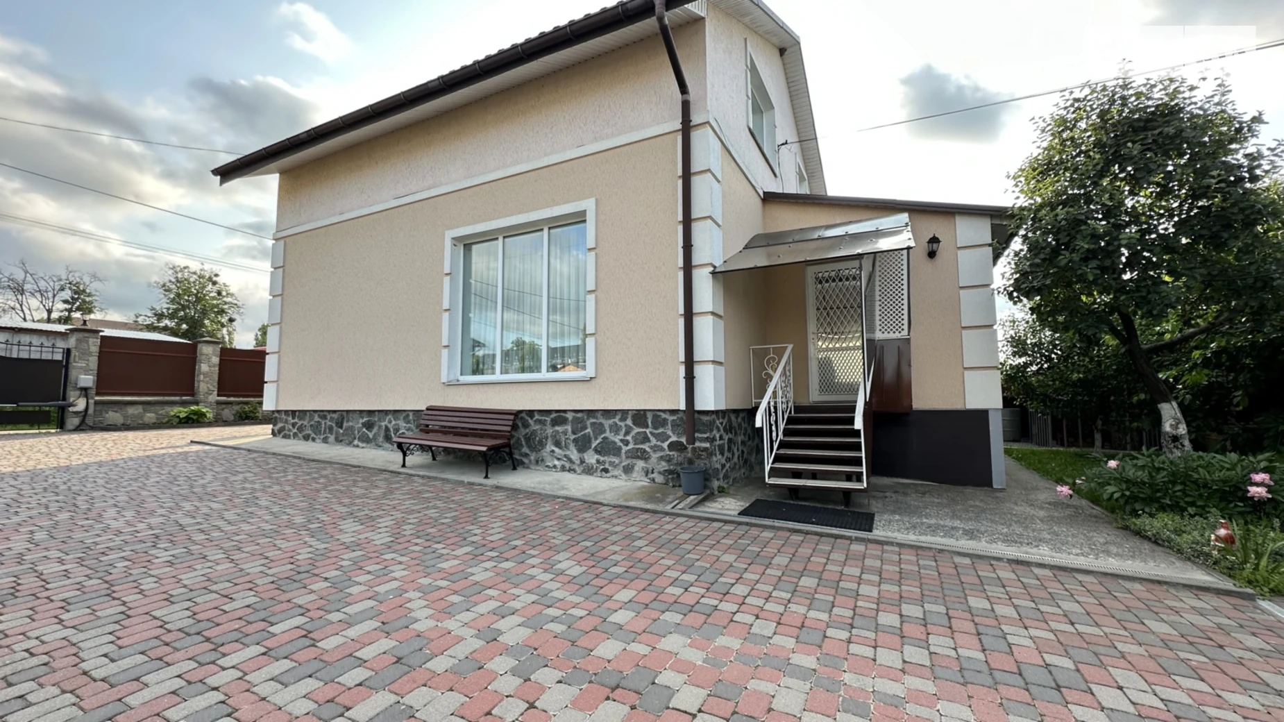 Продается дом на 2 этажа 130 кв. м с террасой, цена: 180000 $ - фото 5