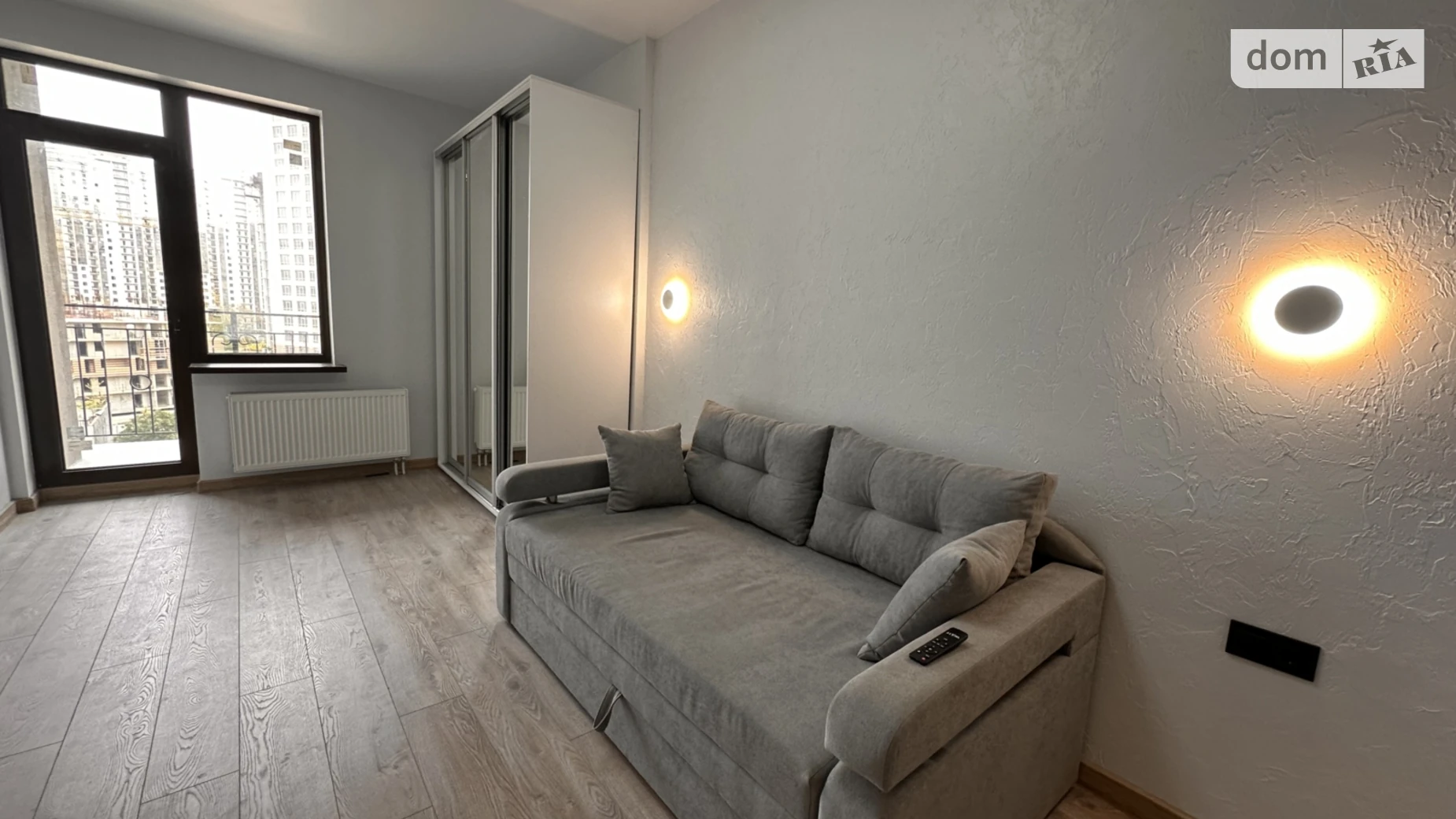 Продается 1-комнатная квартира 30 кв. м в Одессе, ул. Генуэзская, 1/1 - фото 2