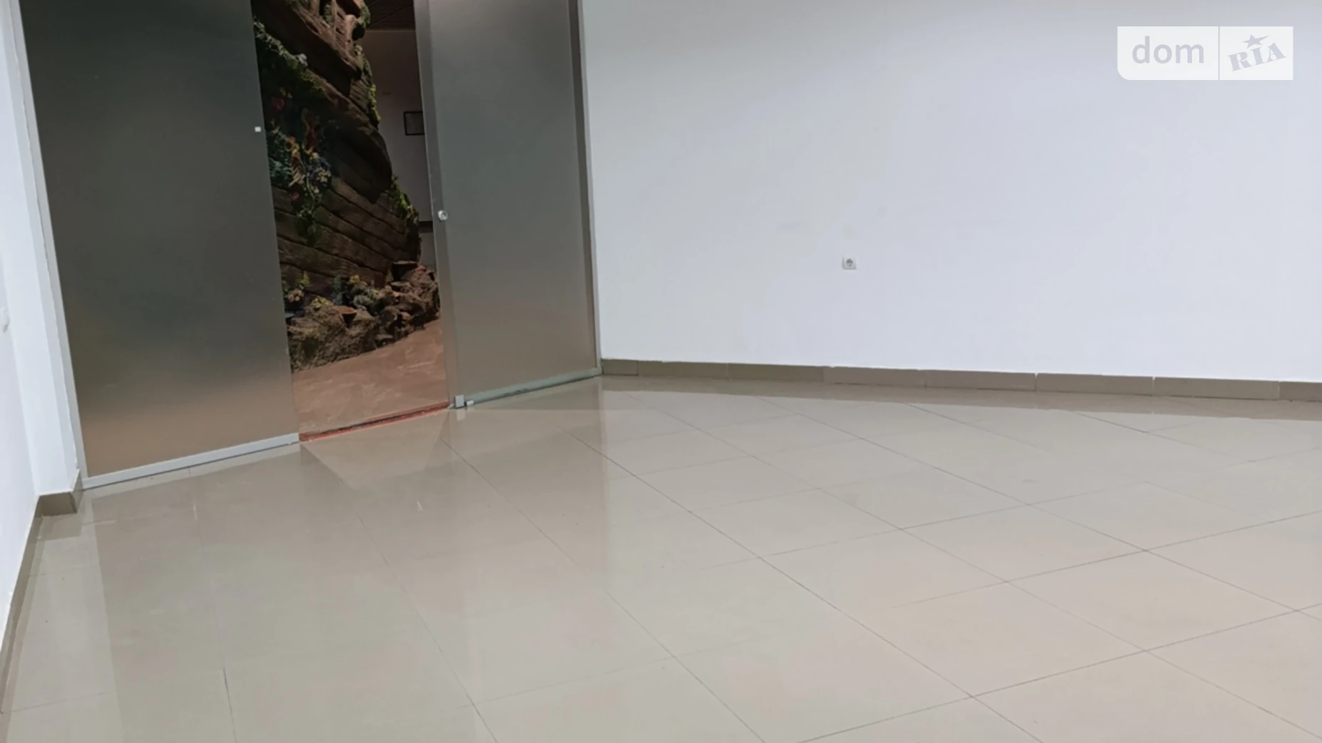 Здається в оренду приміщення вільного призначення 40.9 кв. м в 4-поверховій будівлі, цена: 4090 грн - фото 2