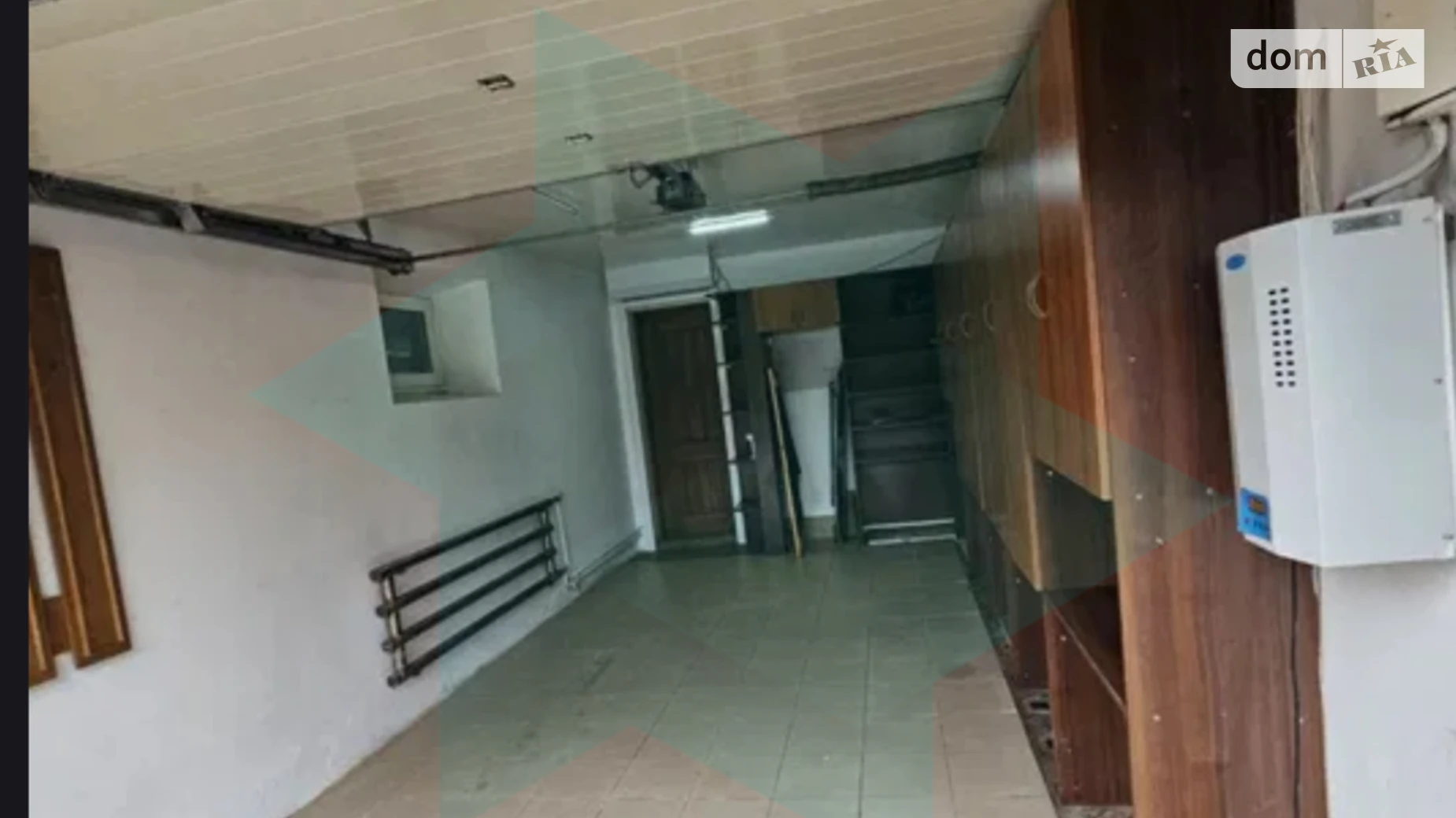 Продается дом на 2 этажа 178 кв. м с камином, цена: 140000 $ - фото 2
