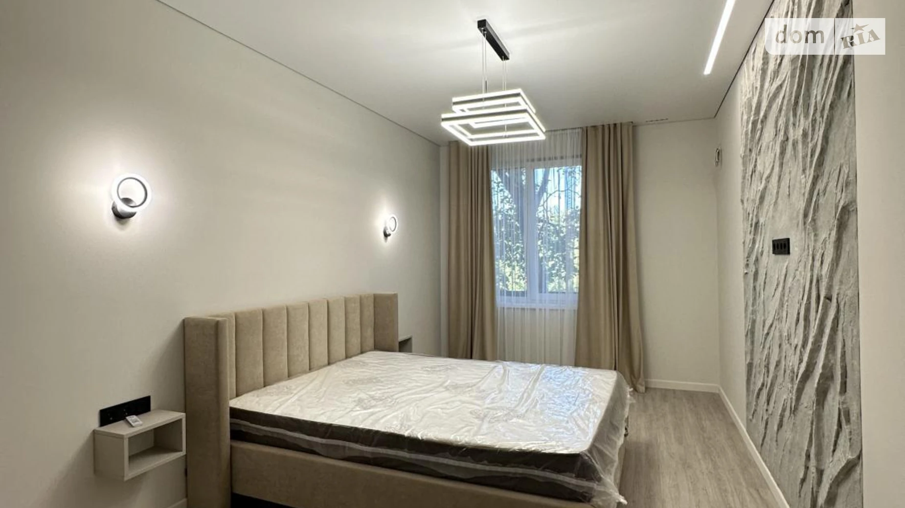 Продается 2-комнатная квартира 64 кв. м в Ужгороде, цена: 125000 $ - фото 4