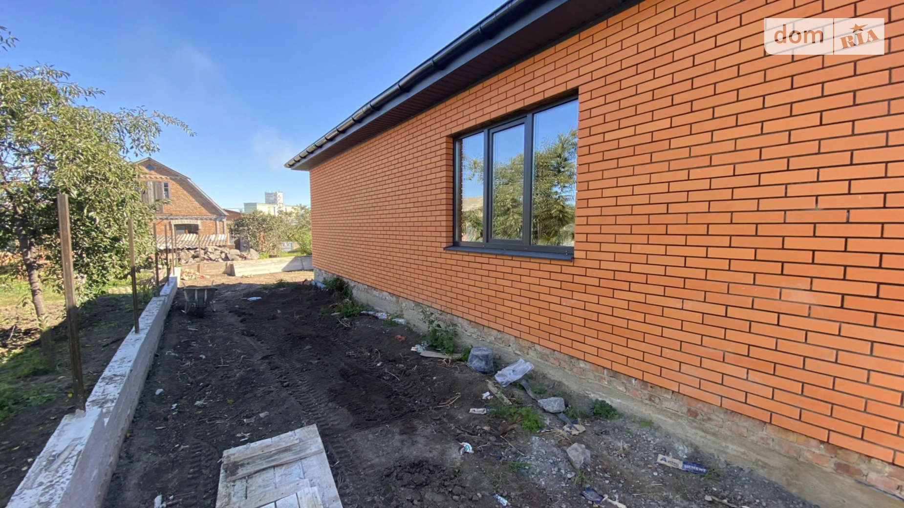 Продается одноэтажный дом 93 кв. м с гаражом, цена: 89000 $ - фото 2
