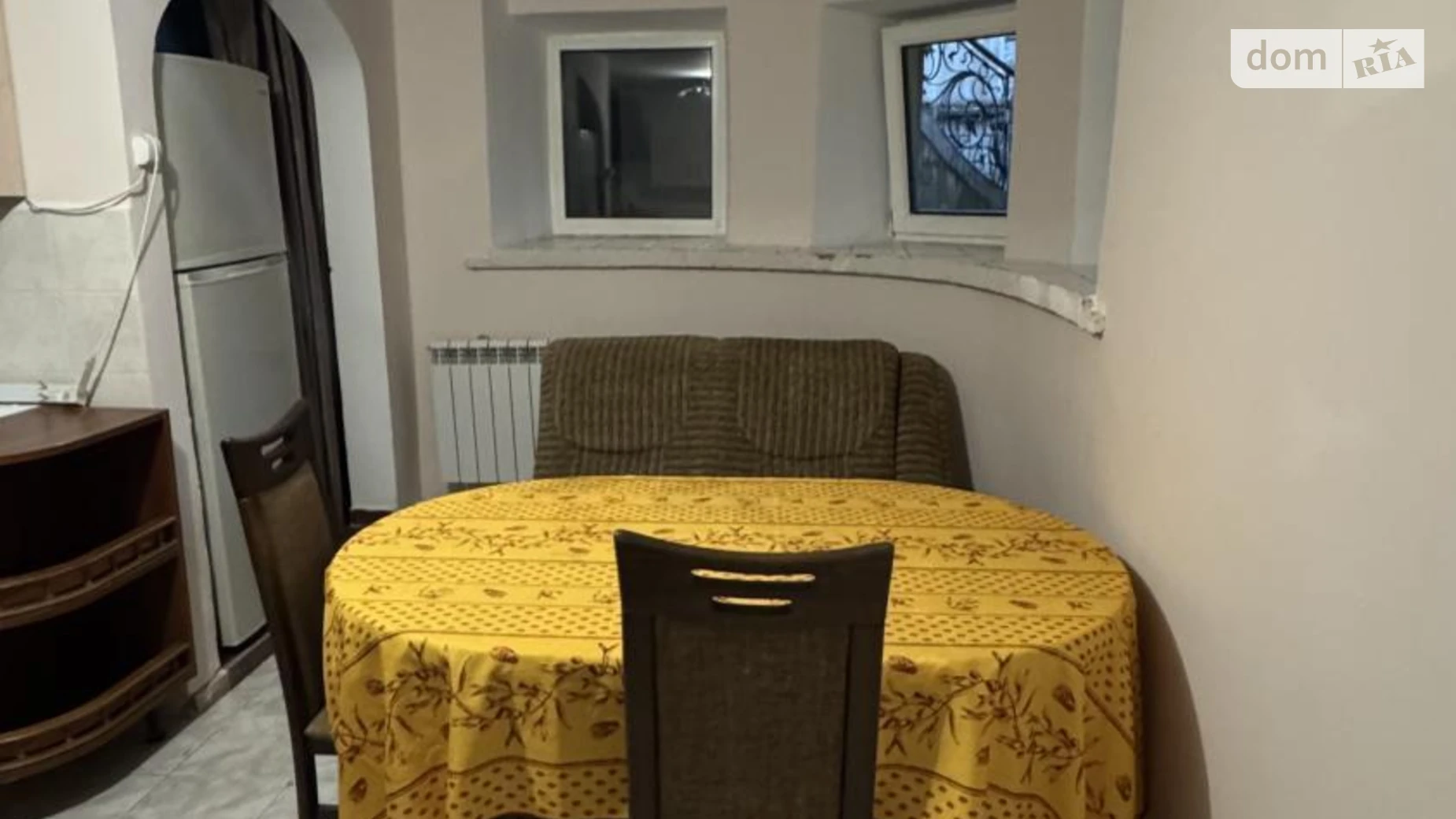 Сдается в аренду дом на 2 этажа 120 кв. м с участком, цена: 650 € - фото 2