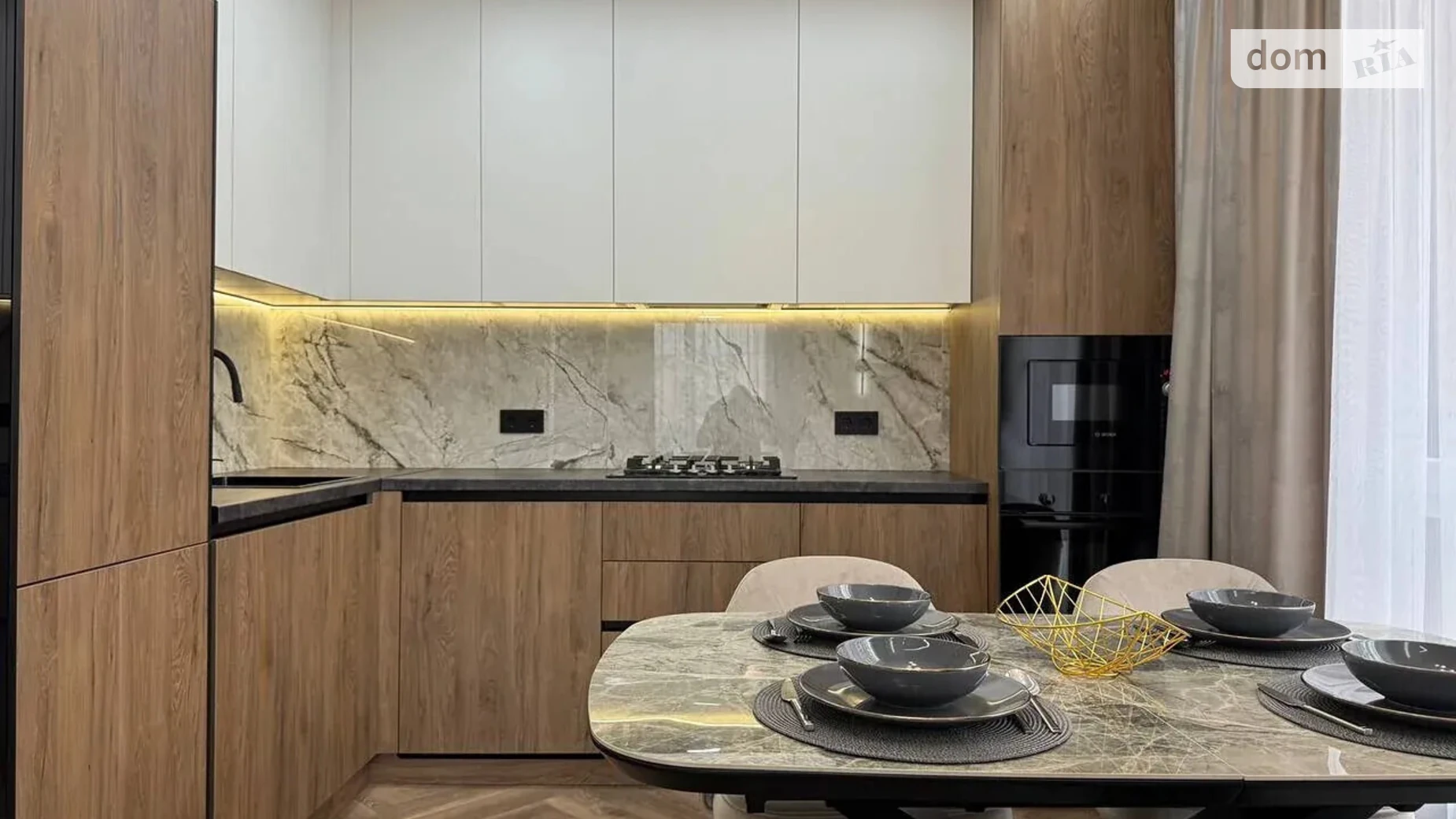 Продается 3-комнатная квартира 90 кв. м в Ивано-Франковске, ул. Юліана Пелеша(Крайковского) - фото 4