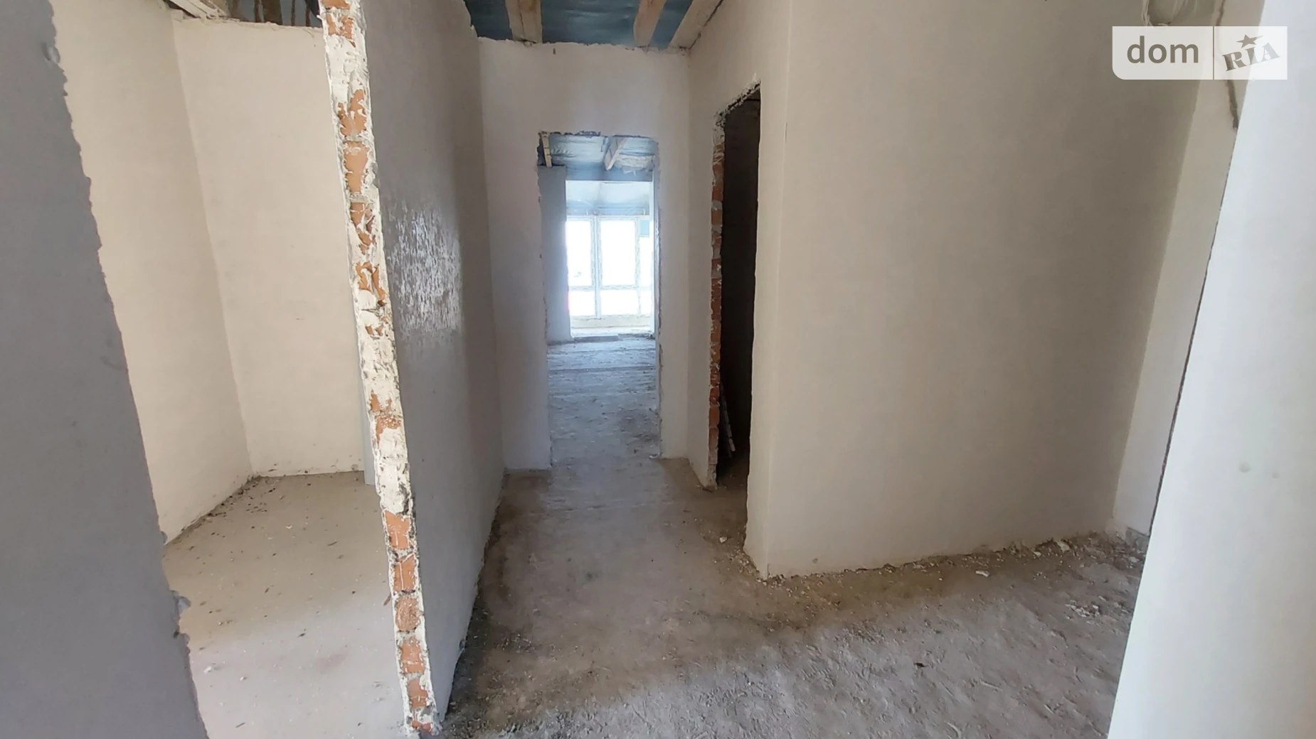 3-комнатная квартира 76 кв. м в Тернополе, ул. Будного Степана - фото 5