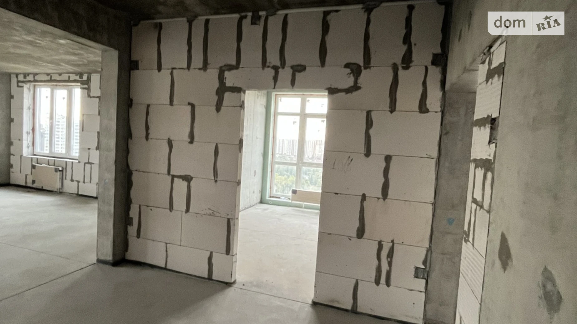 Продається 2-кімнатна квартира 101.7 кв. м у Одесі, просп. Лесі Українки, 19 корпус 4 - фото 3