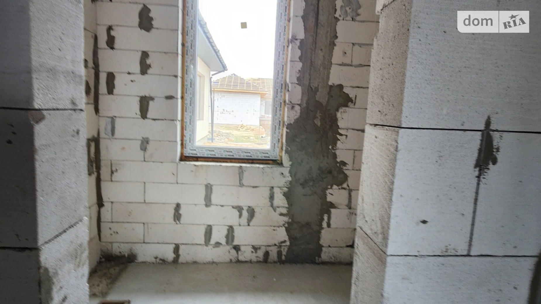 Продается одноэтажный дом 135 кв. м с садом, цена: 74000 $ - фото 4