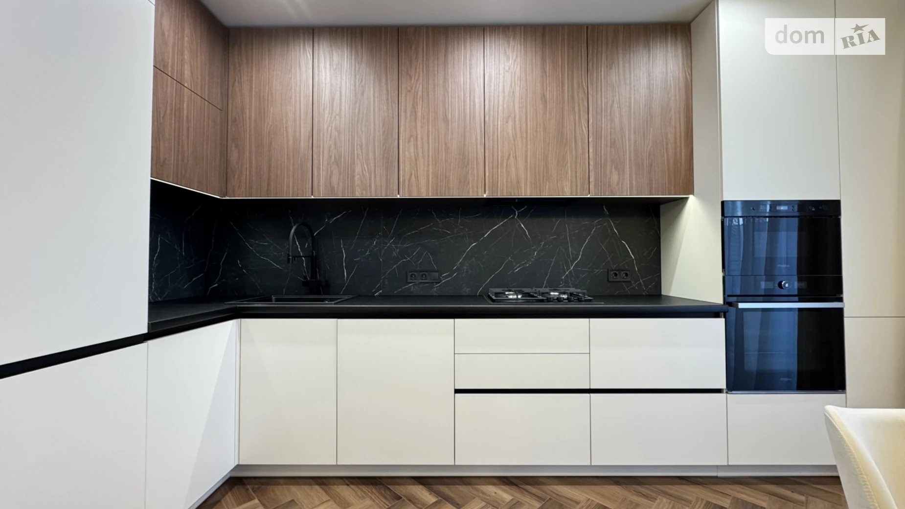 Продається 2-кімнатна квартира 62 кв. м у Івано-Франківську, вул. Юліана Пелеша(Крайківського) - фото 4