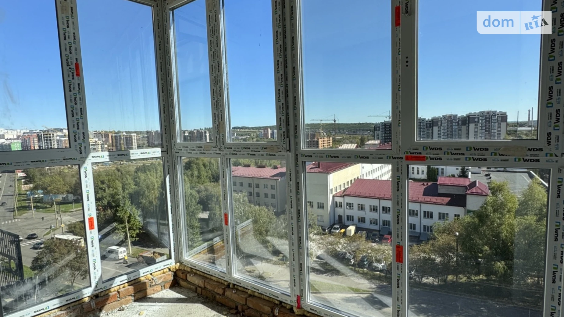 Продается 2-комнатная квартира 70.3 кв. м в Хмельницком, ул. Панаса Мирного, 9 - фото 2