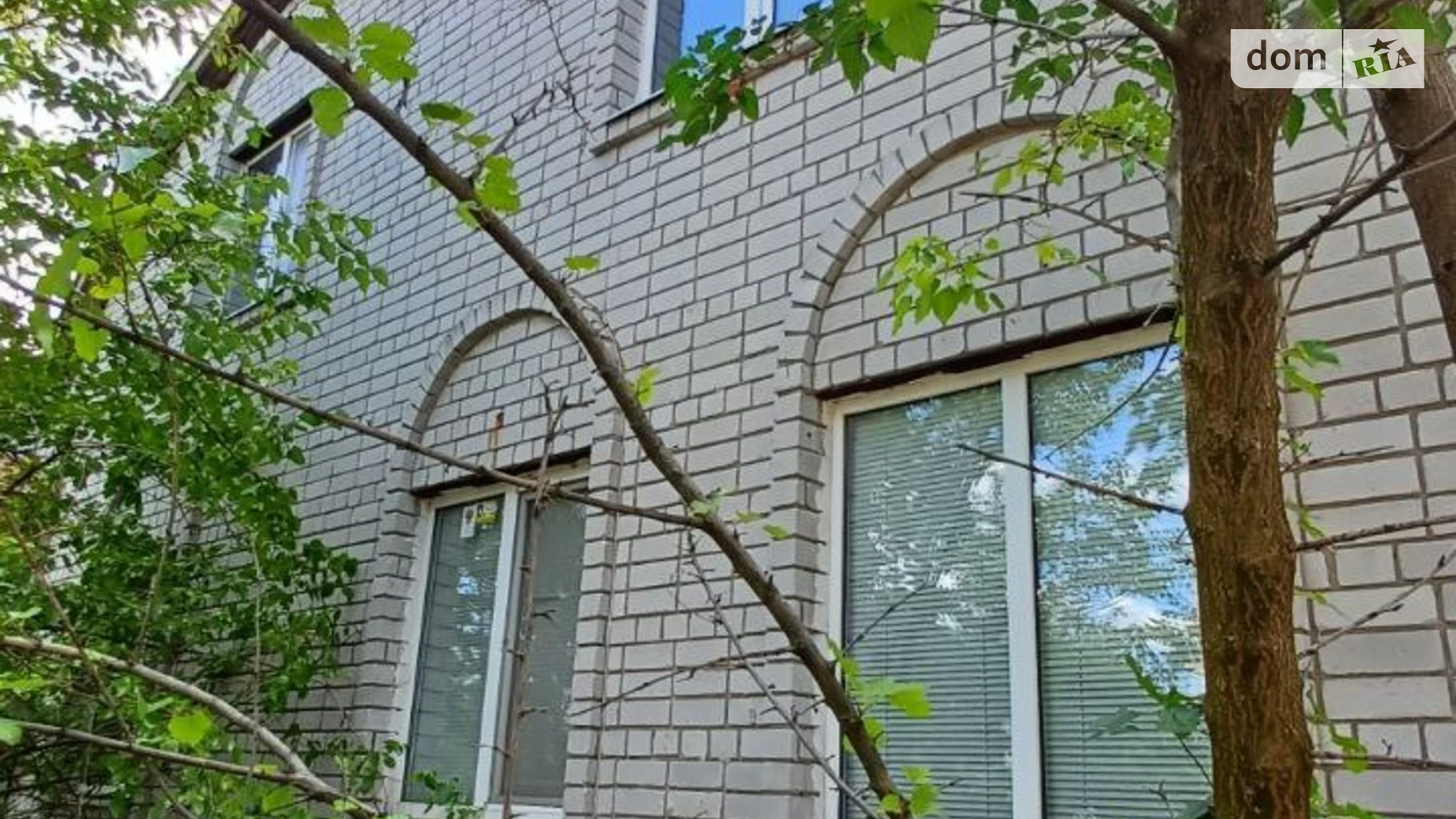 Продается дом на 2 этажа 270 кв. м с верандой, цена: 50000 $ - фото 5