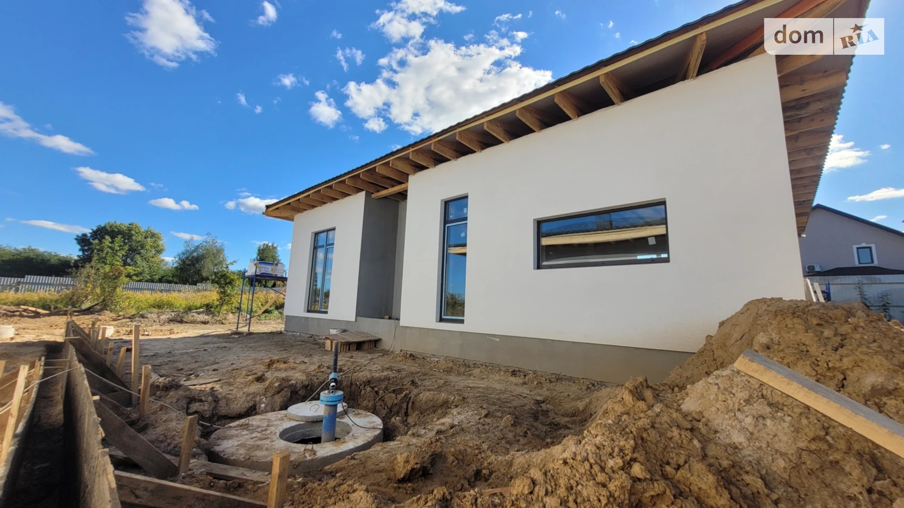 Продается одноэтажный дом 110 кв. м с камином, цена: 96000 $ - фото 2