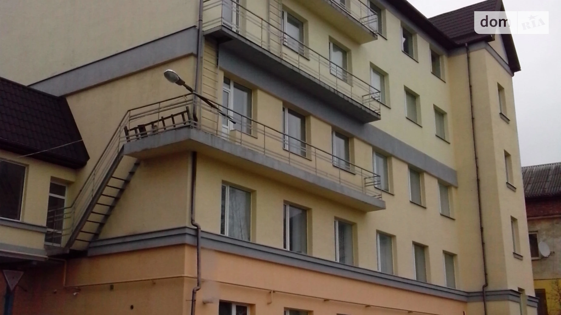 Сдается в аренду офис 30 кв. м в бизнес-центре, цена: 8100 грн - фото 2