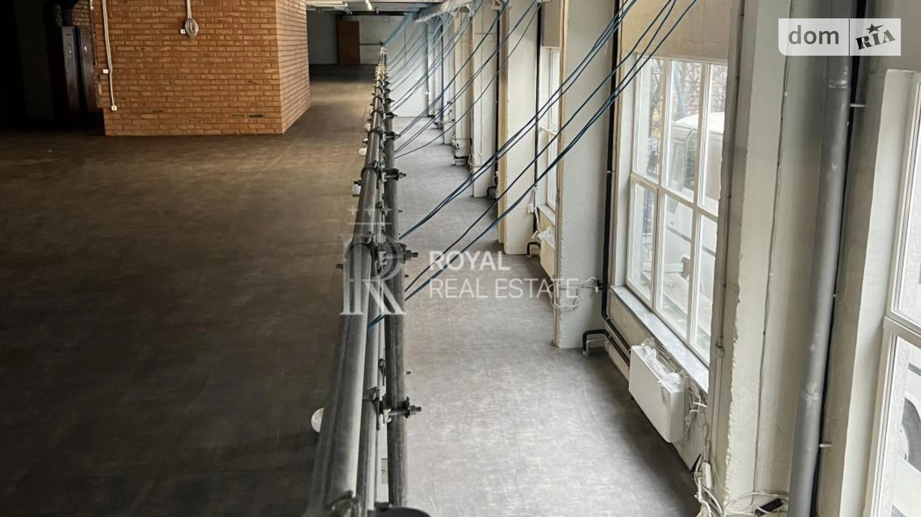 Сдается в аренду офис 1700 кв. м в бизнес-центре, цена: 23800 $ - фото 2