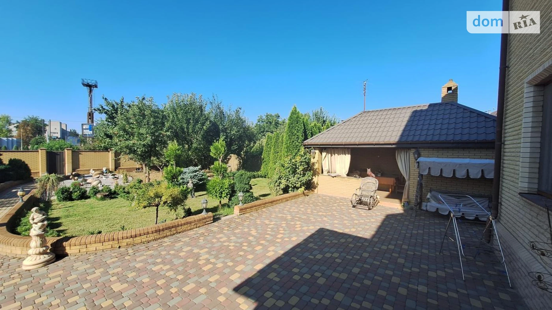 Продается дом на 2 этажа 299.1 кв. м с камином, цена: 295000 $ - фото 2