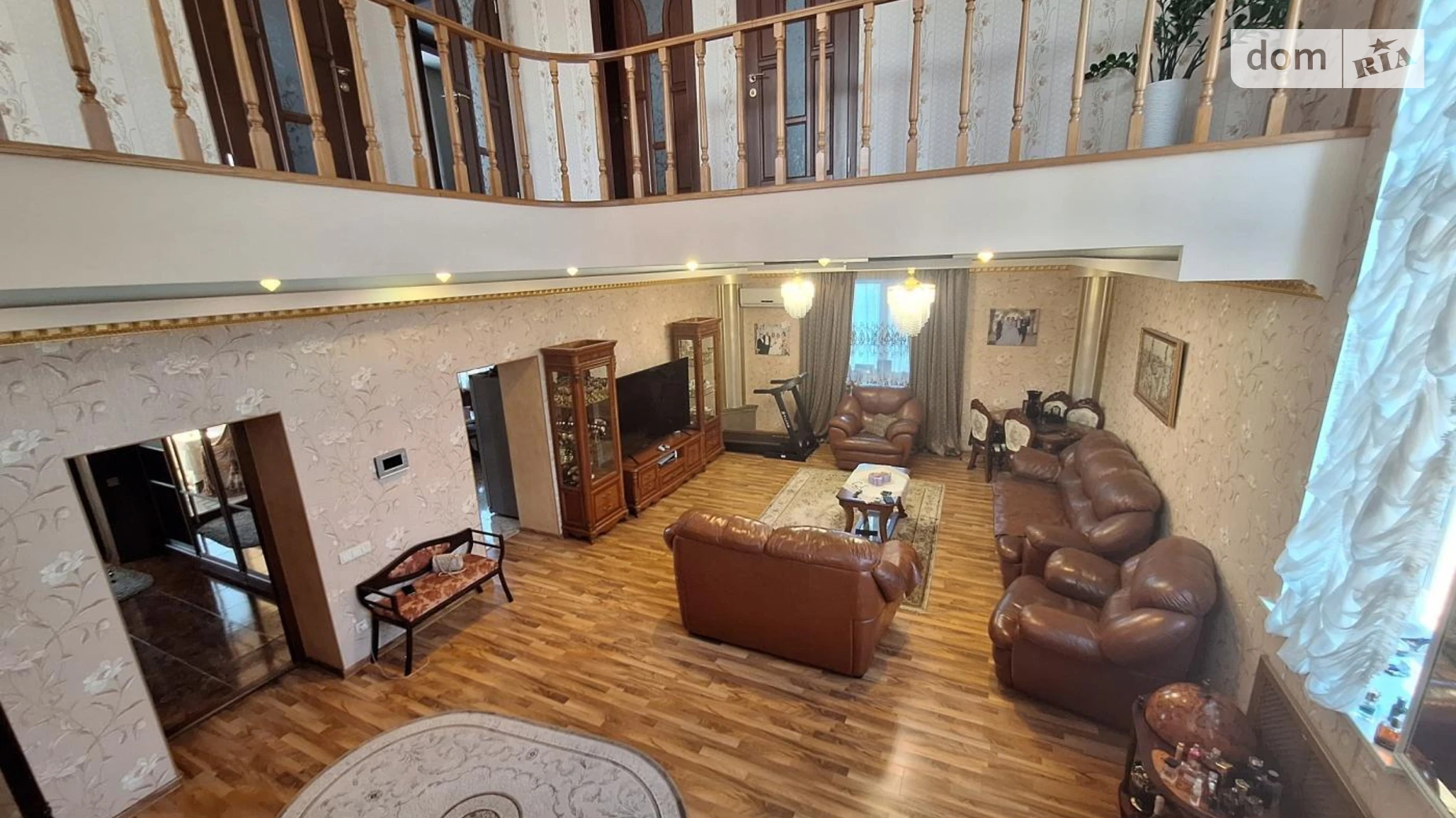 Продается дом на 2 этажа 299.1 кв. м с камином, цена: 295000 $ - фото 5