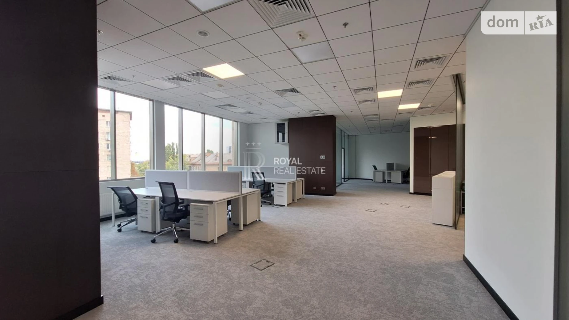 Сдается в аренду офис 236 кв. м в бизнес-центре, цена: 9637 $ - фото 2
