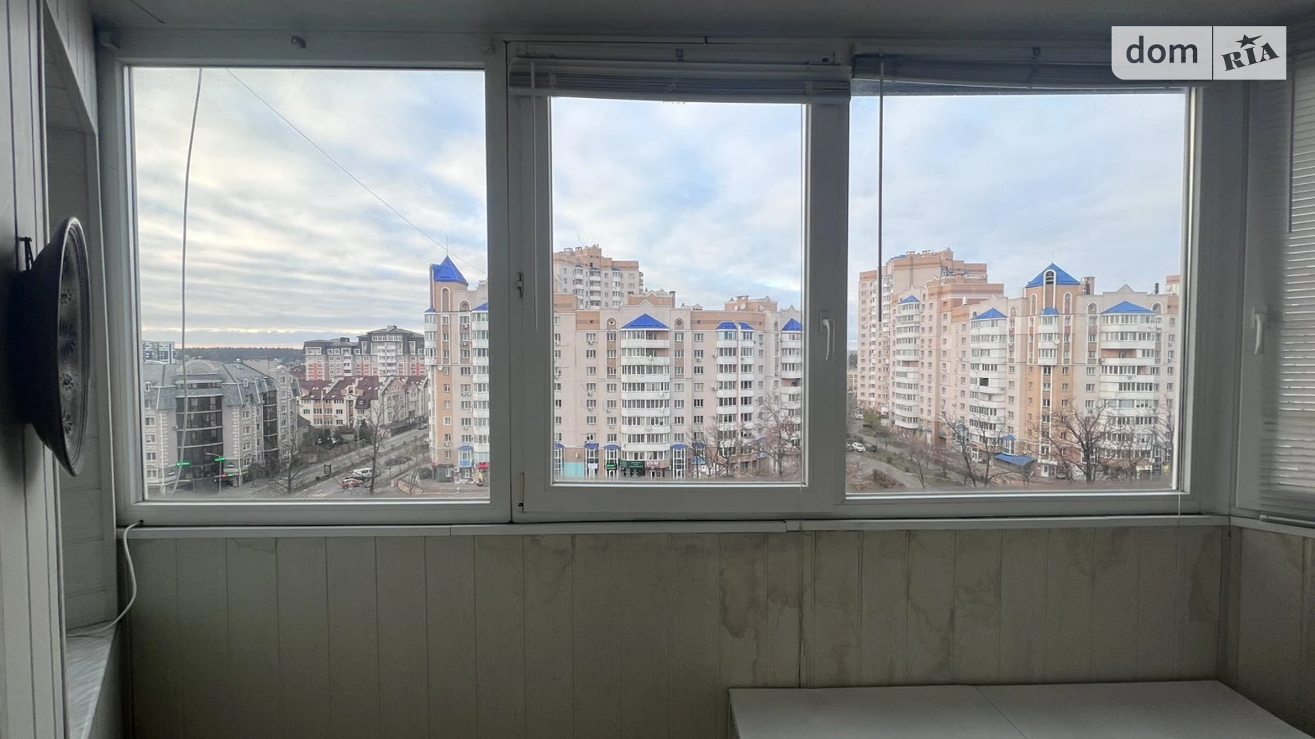 Продается 3-комнатная квартира 87.2 кв. м в Ирпене, ул. Богдана Хмельницкого, 4 - фото 2