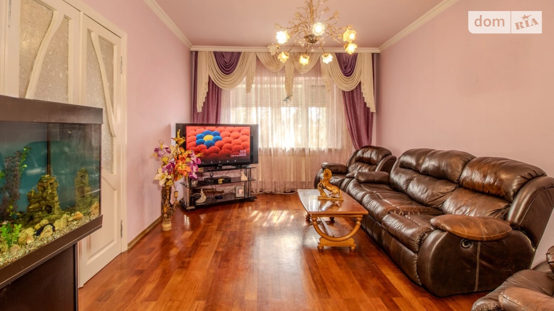 Продается дом на 2 этажа 236.8 кв. м с беседкой, цена: 165000 $ - фото 4