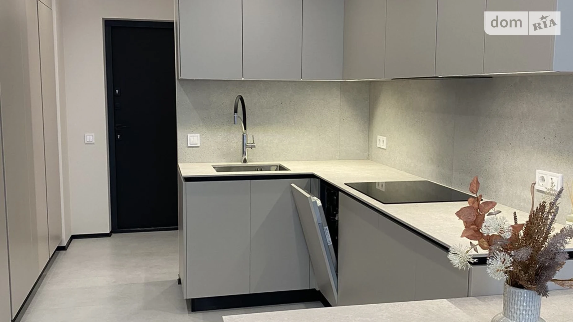 Продается 2-комнатная квартира 63 кв. м в Ивано-Франковске, бул. Южный, 32Б - фото 4