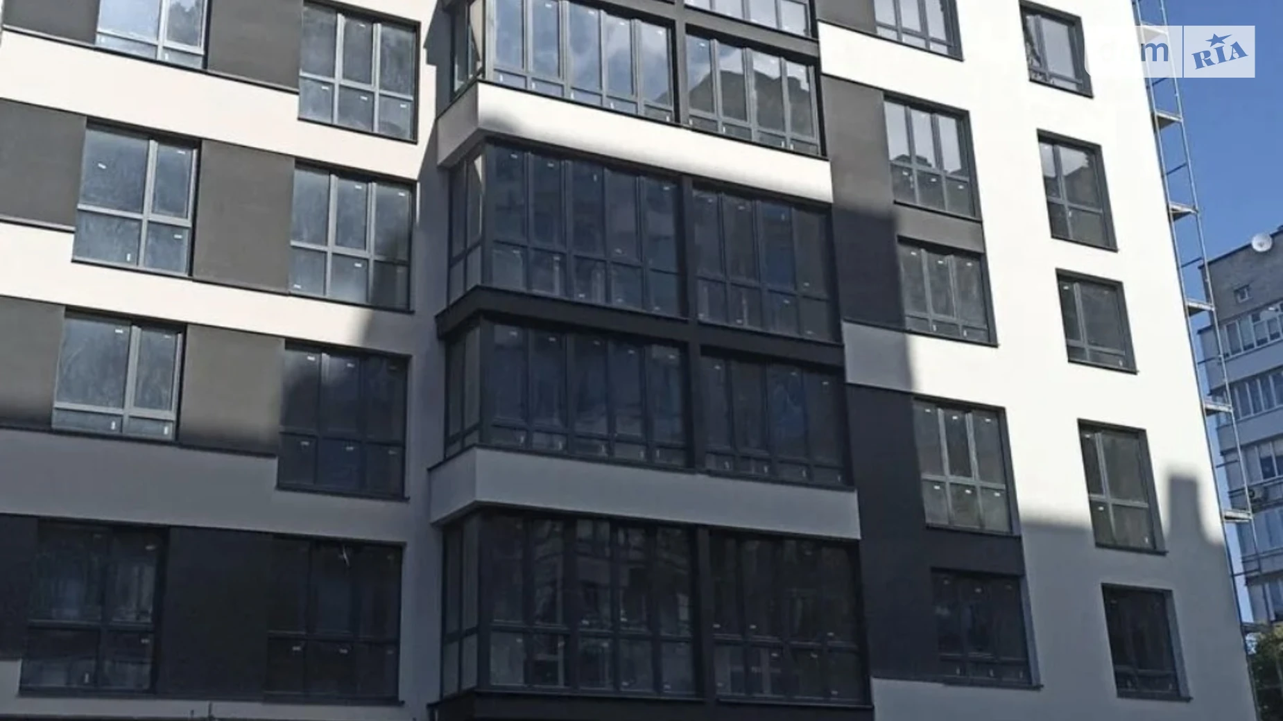 1-комнатная квартира 42.3 кв. м в Тернополе, пер. Генерала Мирона Тарнавского - фото 2