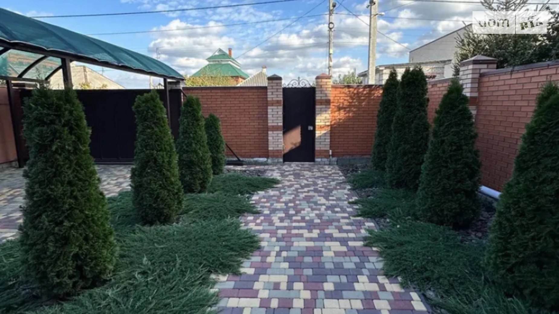 Продается дом на 3 этажа 252 кв. м с балконом, цена: 215000 $ - фото 4