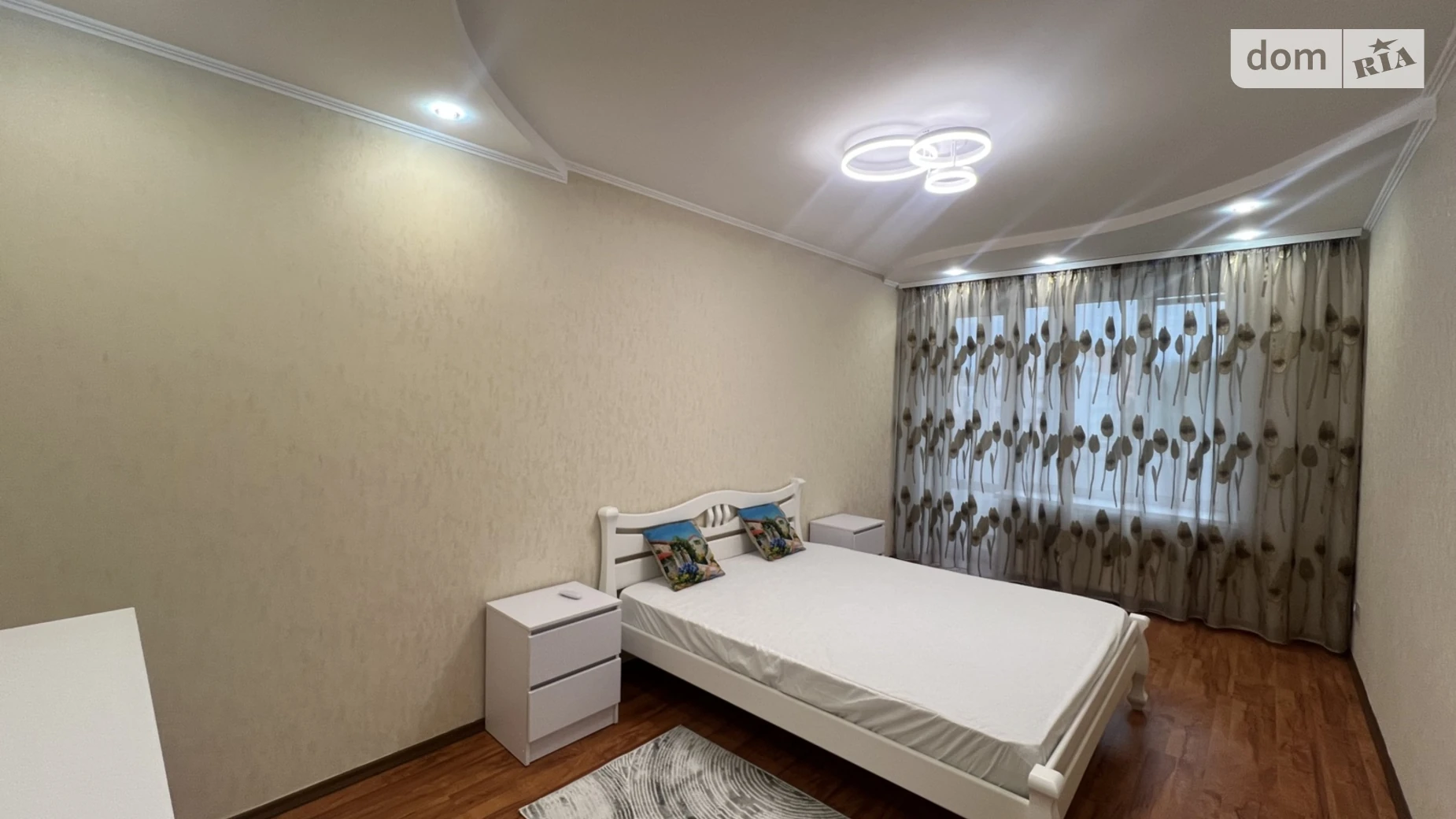Сдается в аренду 2-комнатная квартира 70 кв. м в Виннице, ул. Академика Ющенка, 8 - фото 3