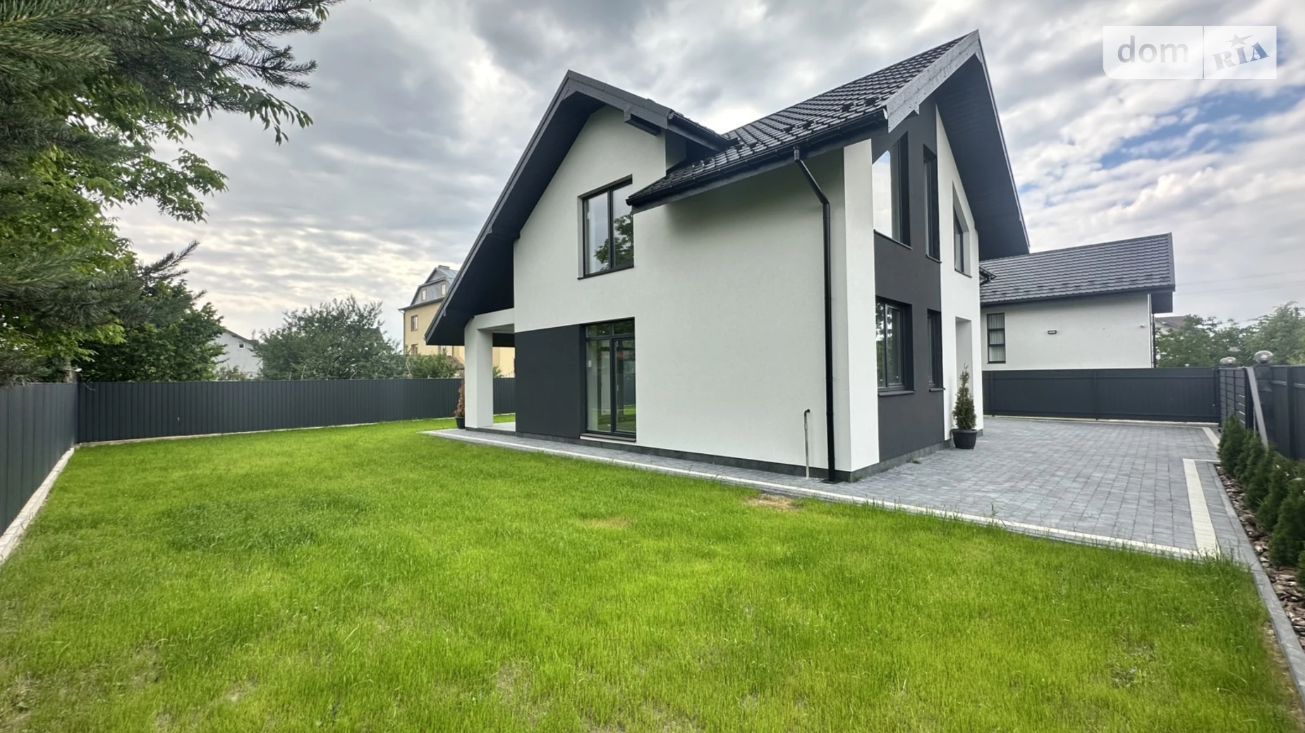 Продается дом на 2 этажа 140 кв. м с террасой, цена: 175000 $ - фото 4