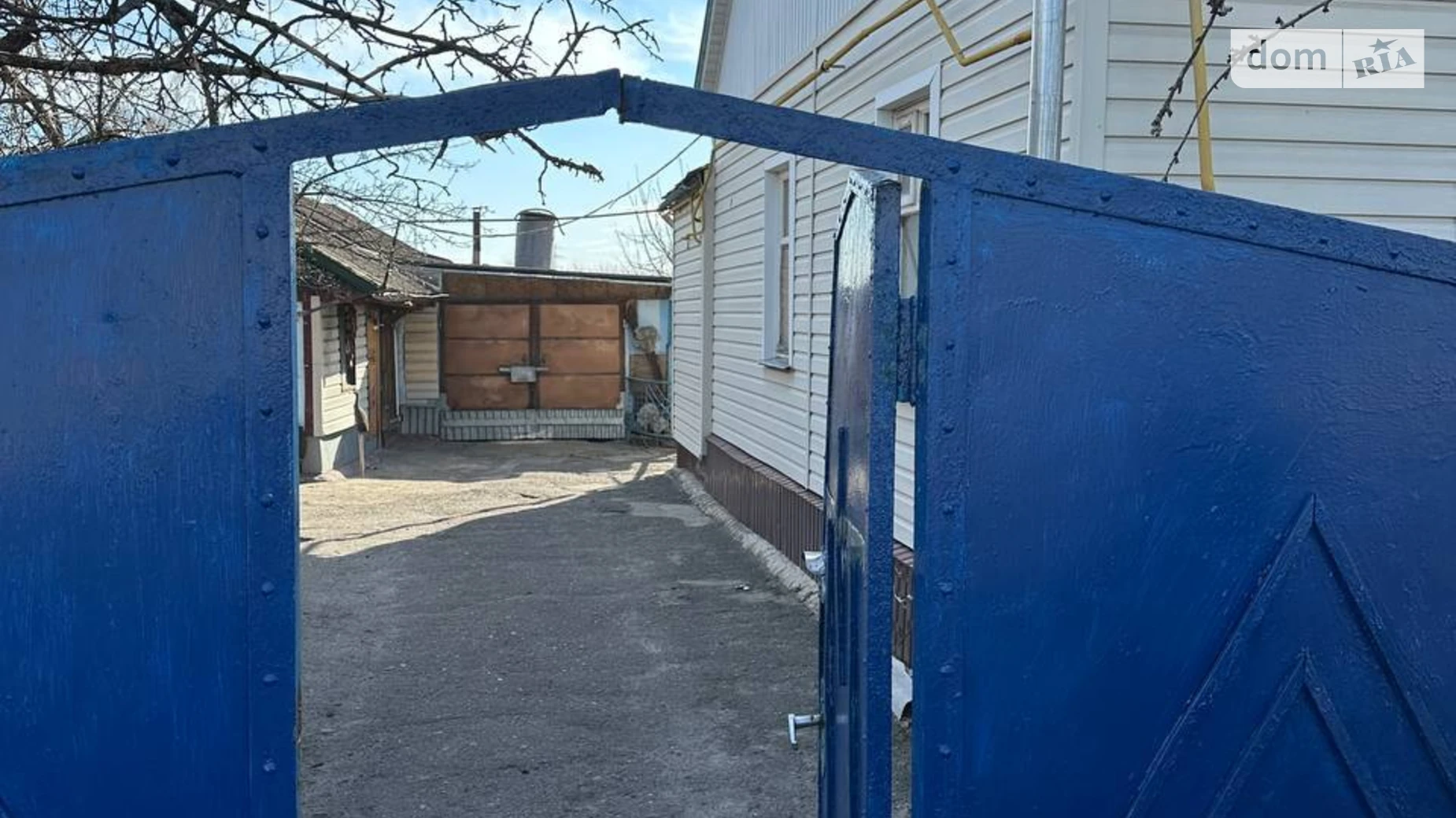 Продается дом на 2 этажа 100 кв. м с бассейном, цена: 30000 $ - фото 3