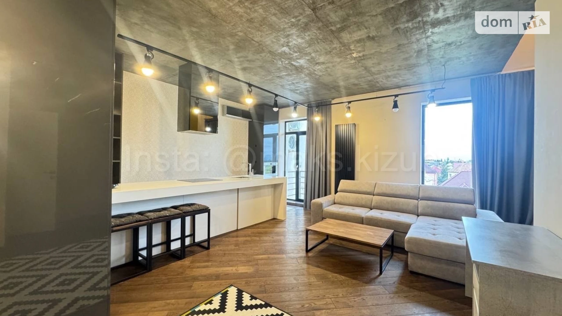 Продается 2-комнатная квартира 85 кв. м в Ужгороде, ул. Вишневая(Осипенко), 28 - фото 4