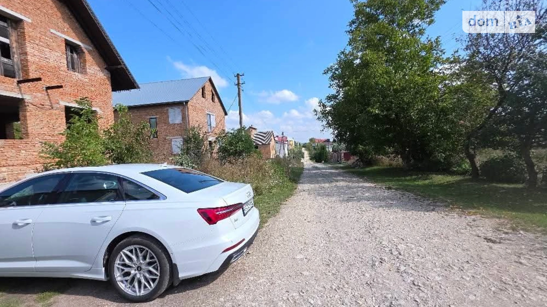 Продается дом на 2 этажа 175 кв. м с гаражом, цена: 47000 $ - фото 2
