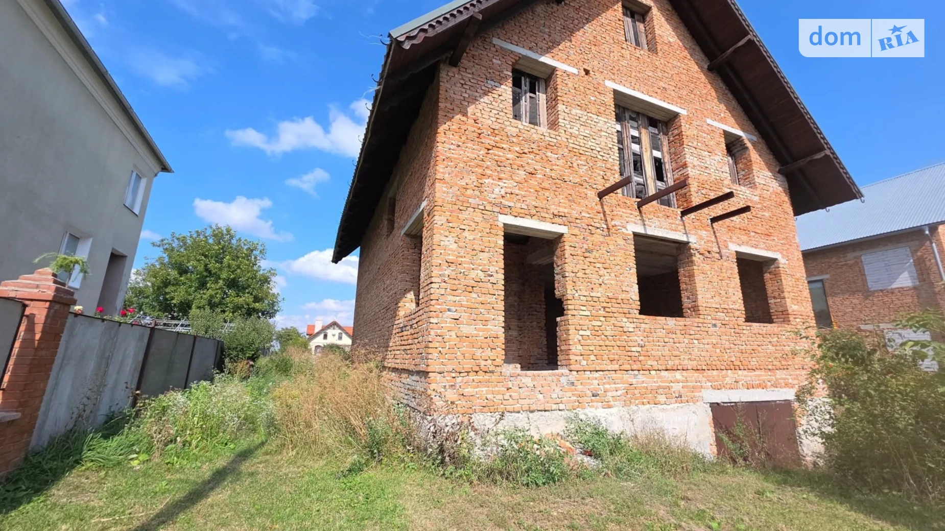 Продается дом на 2 этажа 175 кв. м с гаражом, цена: 47000 $ - фото 3