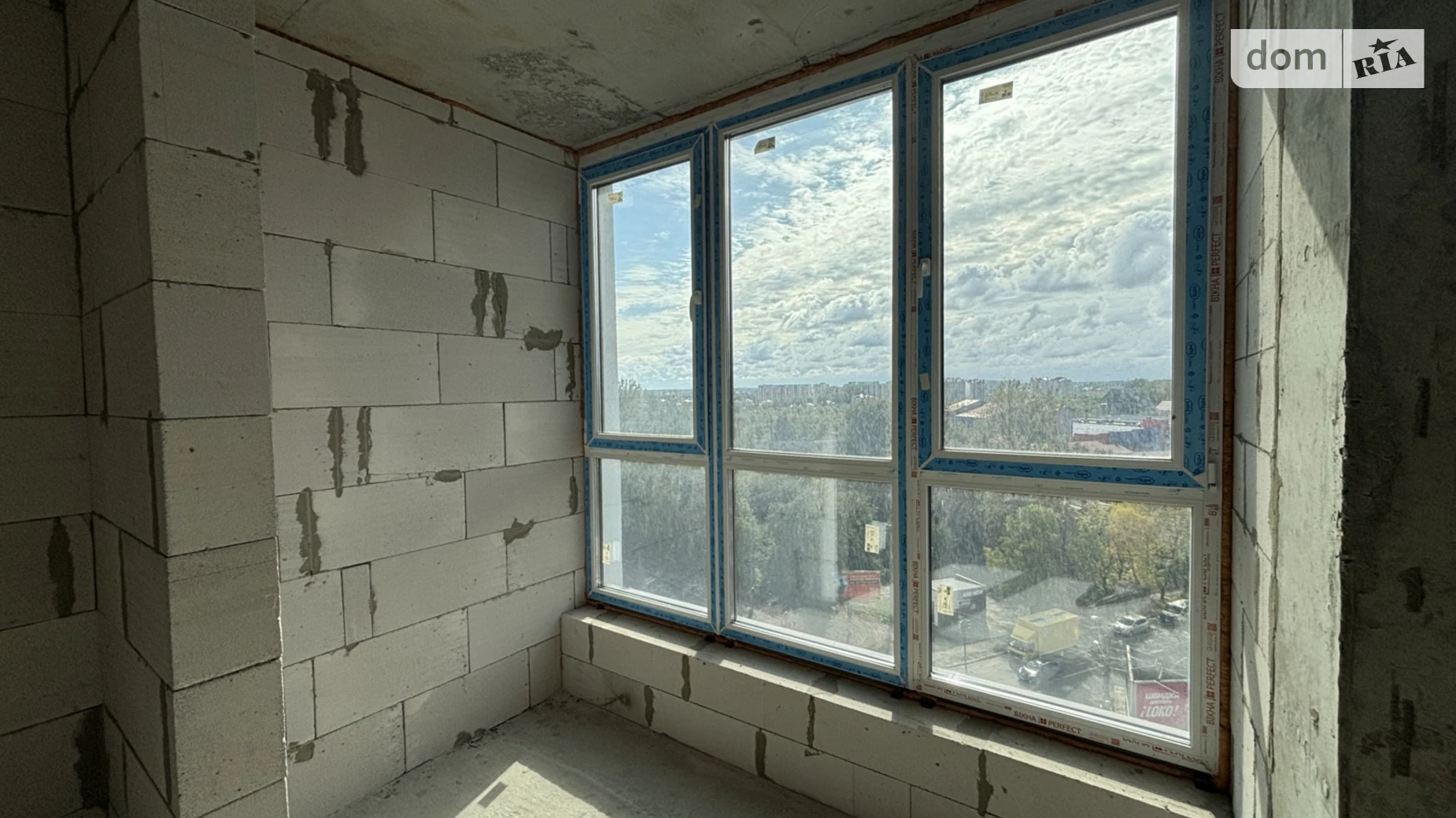 Продается 1-комнатная квартира 46.77 кв. м в Ивано-Франковске, ул. Ивасюка - фото 2